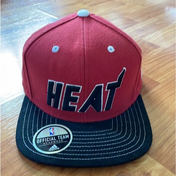 Adidas Miami Heat Official Hat‎ - Picture 1 of 5